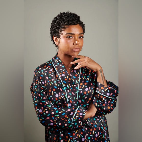 Tuesday of California “Sick Day” Robe - Picture 1 of 3